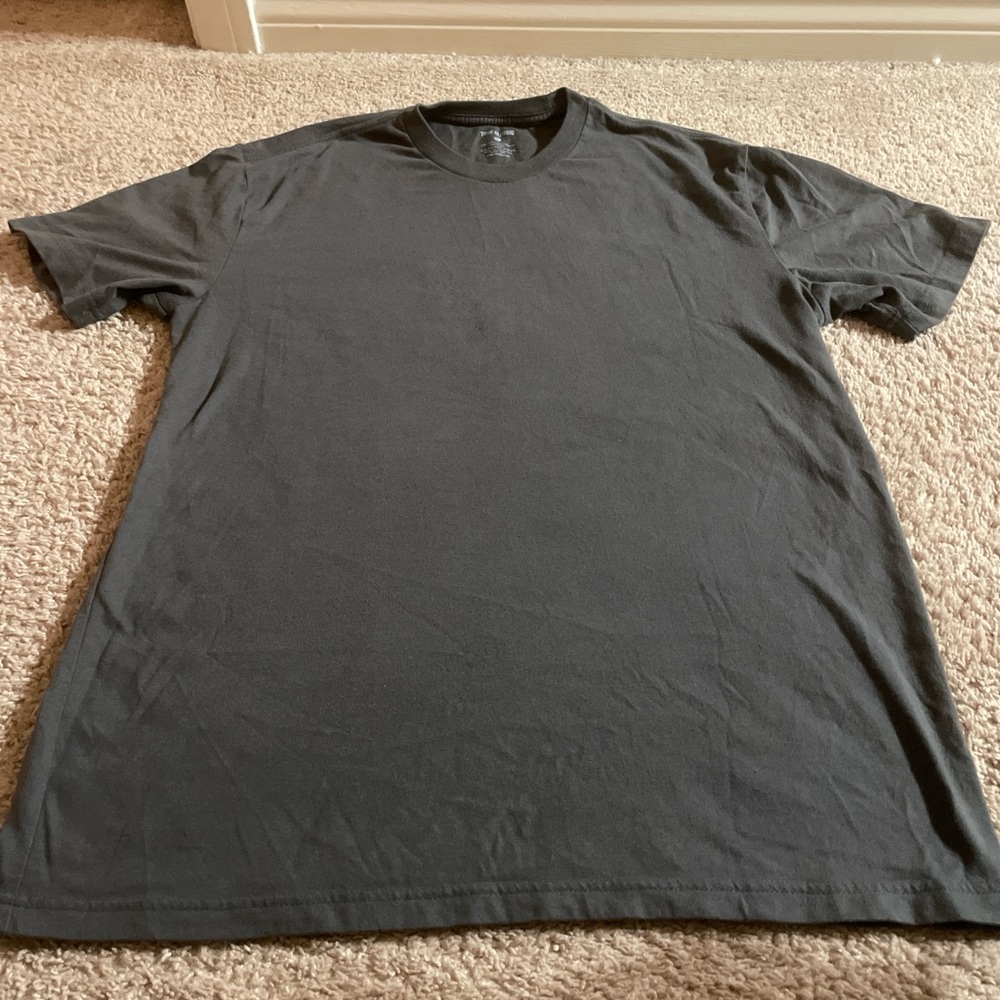 Black Short Sleeve Crew Neck Tee
